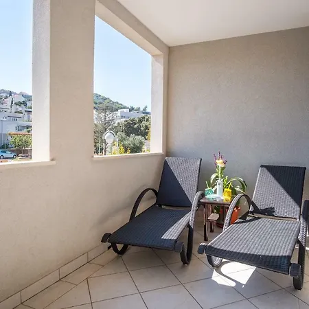 Filip Appartement *